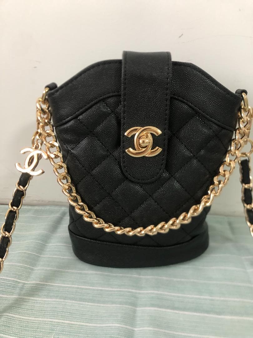 ショルダーバッグ　ノベルティ　ブラック　ポテトフライバッグ　バッグ