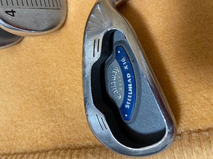 Callaway キャロウェイ　キャディバッグ、アイアンセット