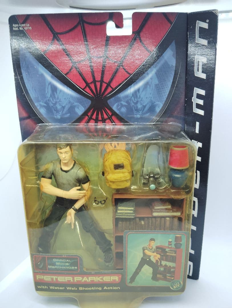 TOYBIZ スパイダーマン　ピーターパーカー　6インチアクションフィギュア