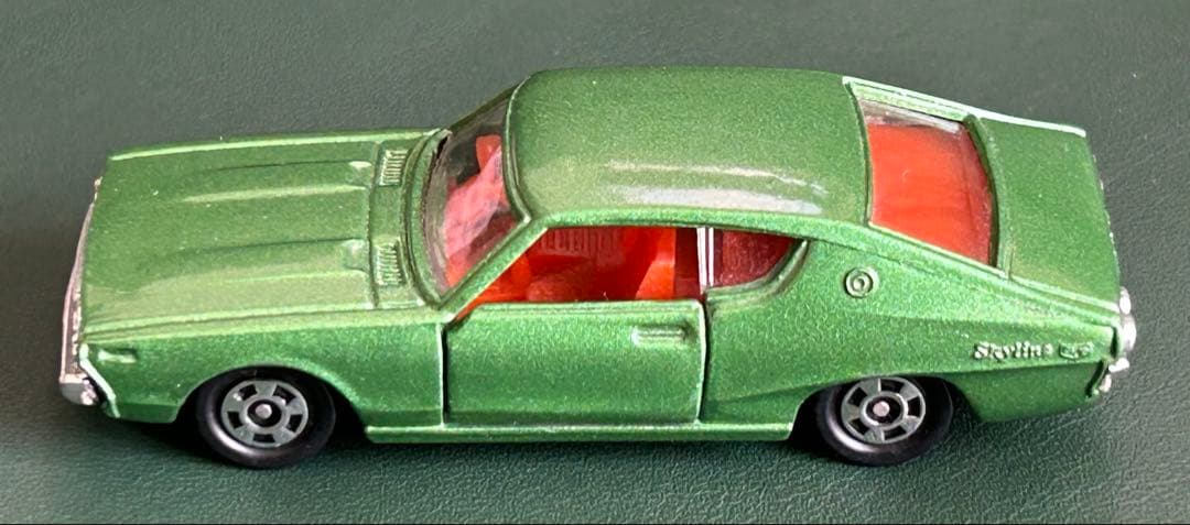 トミカ ニッサン スカイライン 2000GT-X 輸出仕様