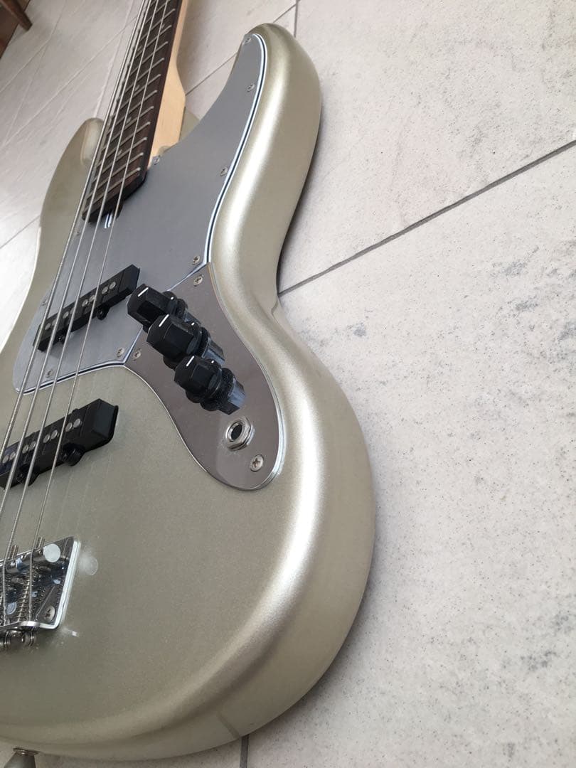 bacchus universe series silver バッカス　ベース