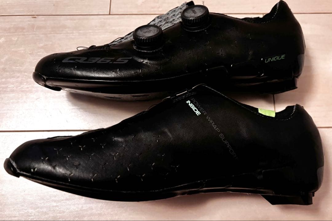 Q36.5 ユニークロード　ブラック　EU42サイズ 26.5〜27.0cm