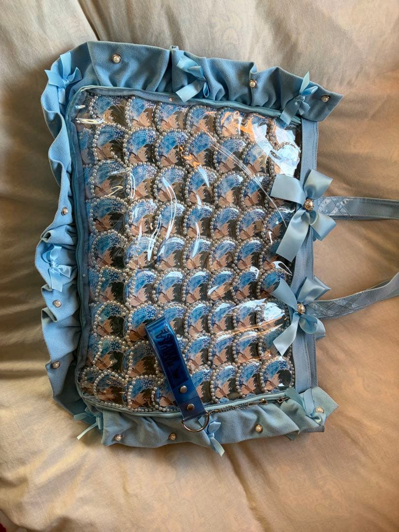 free! 七瀬遙缶バッジ 痛バッグ72個