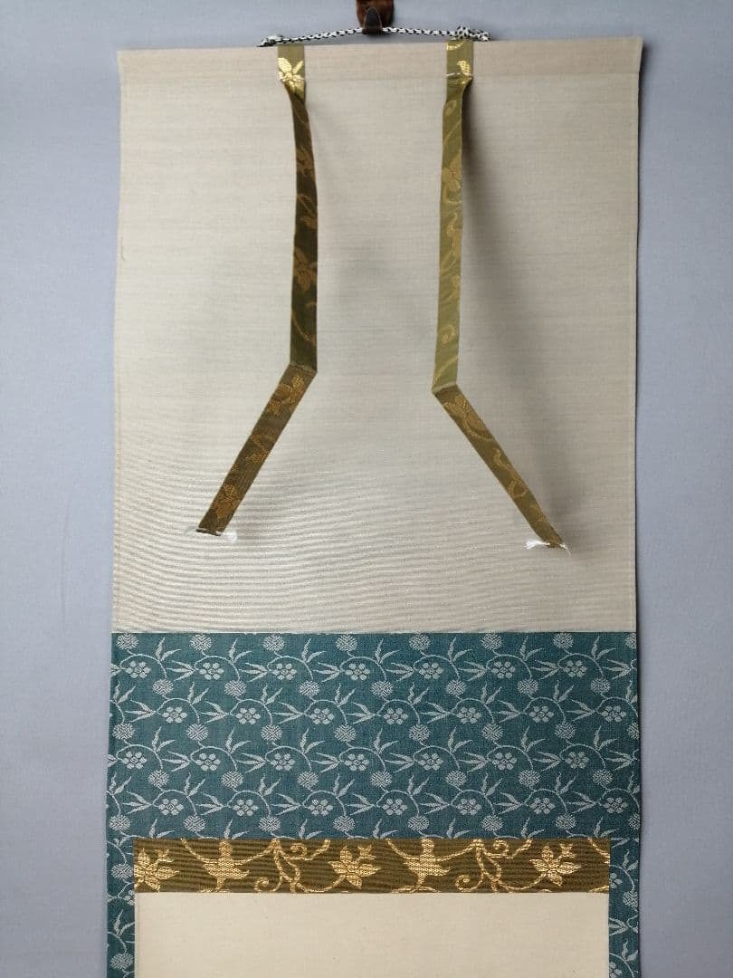 【茶道具】 大徳寺 西垣宗興和尚筆 立雛画賛「桃花笑寿風」掛軸　軸B962