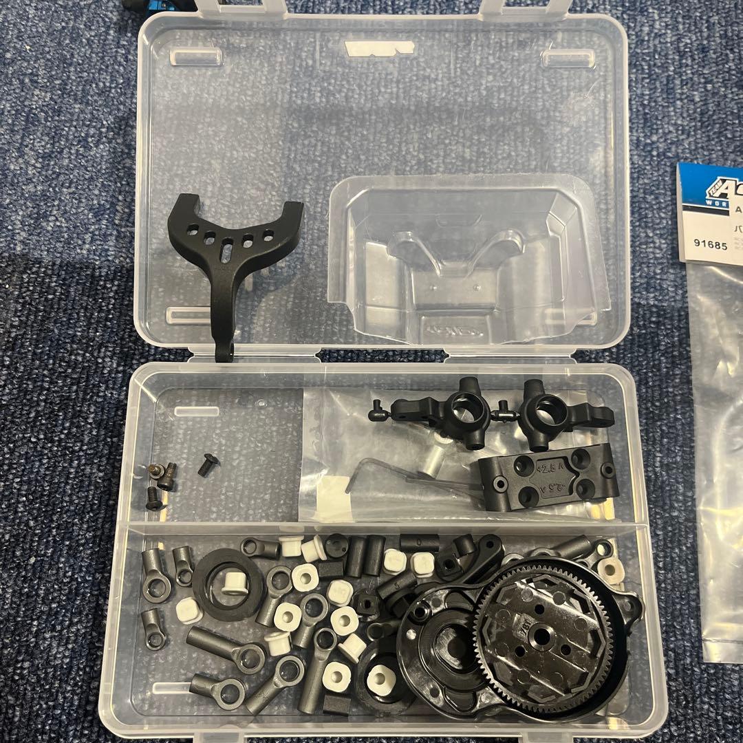 アソシAssociated RC10B6.4 ヨコモ