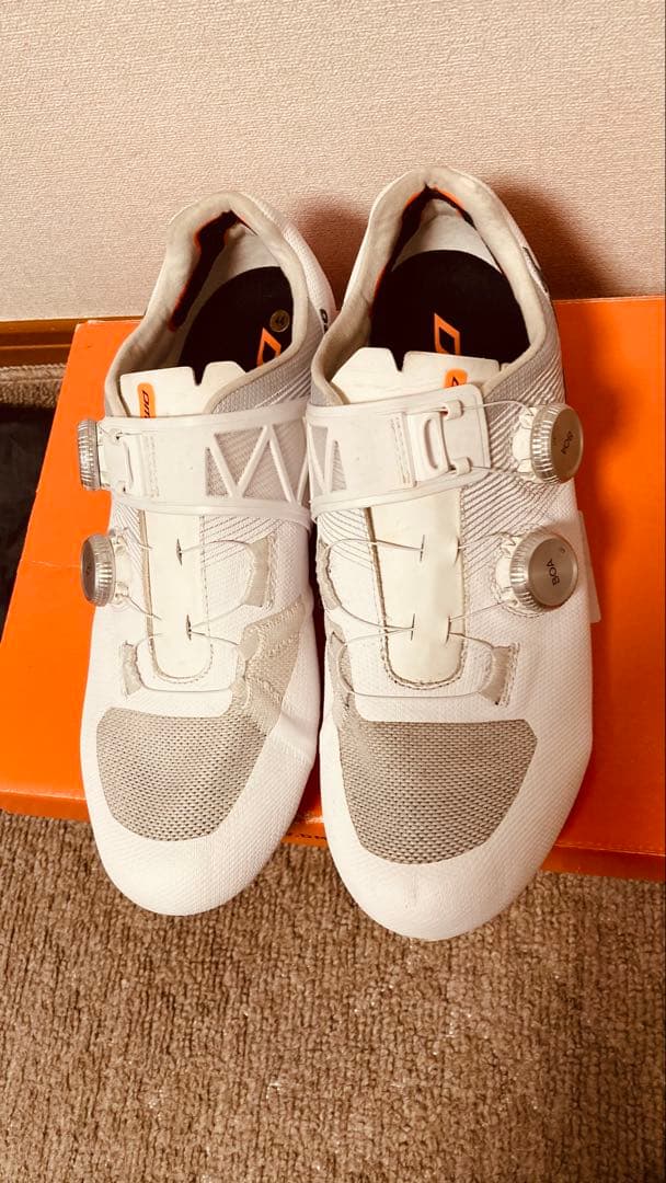 DMT KR0 EVO 44 ホワイトシルバー