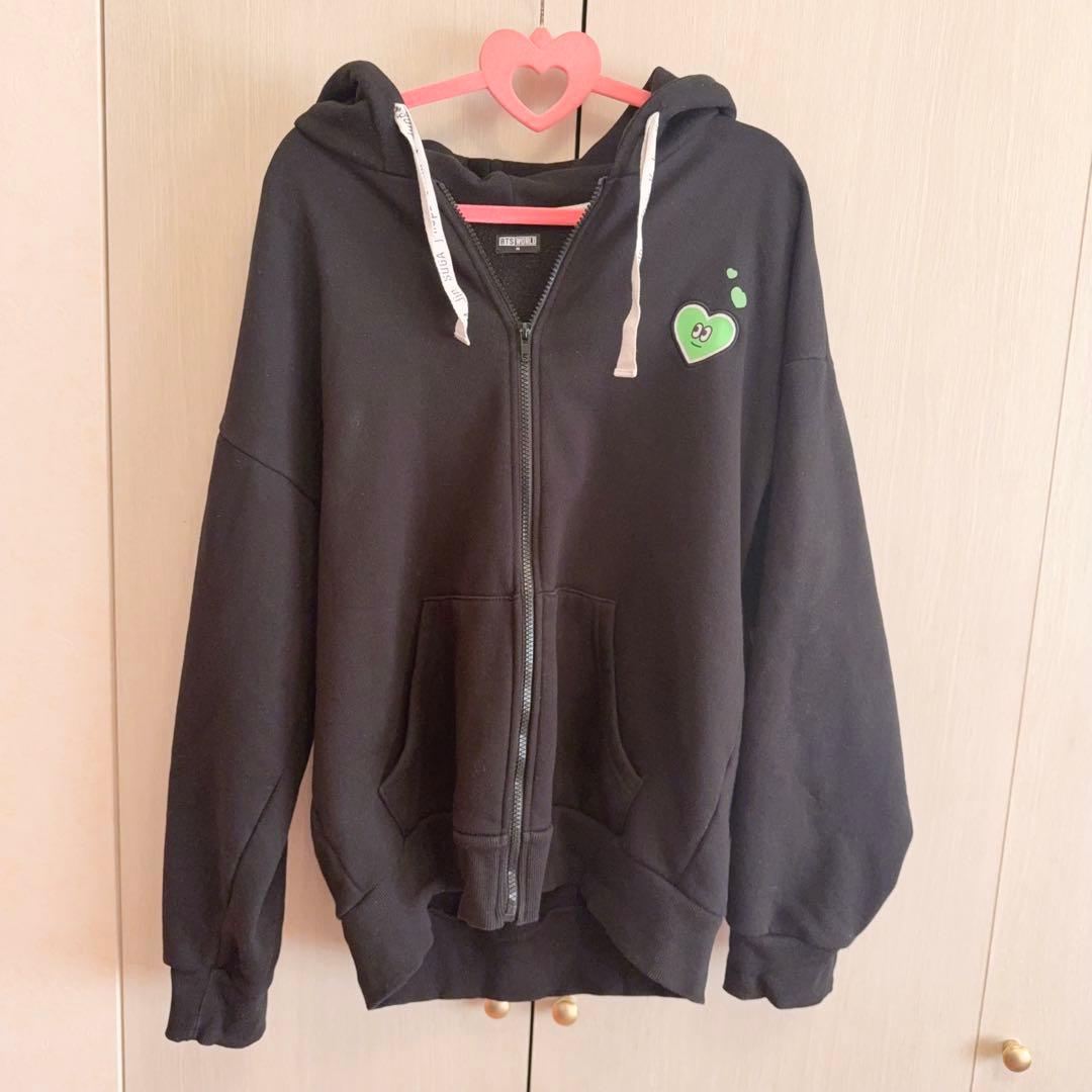 BTS WORLD ジップアップパーカー Black Mサイズ