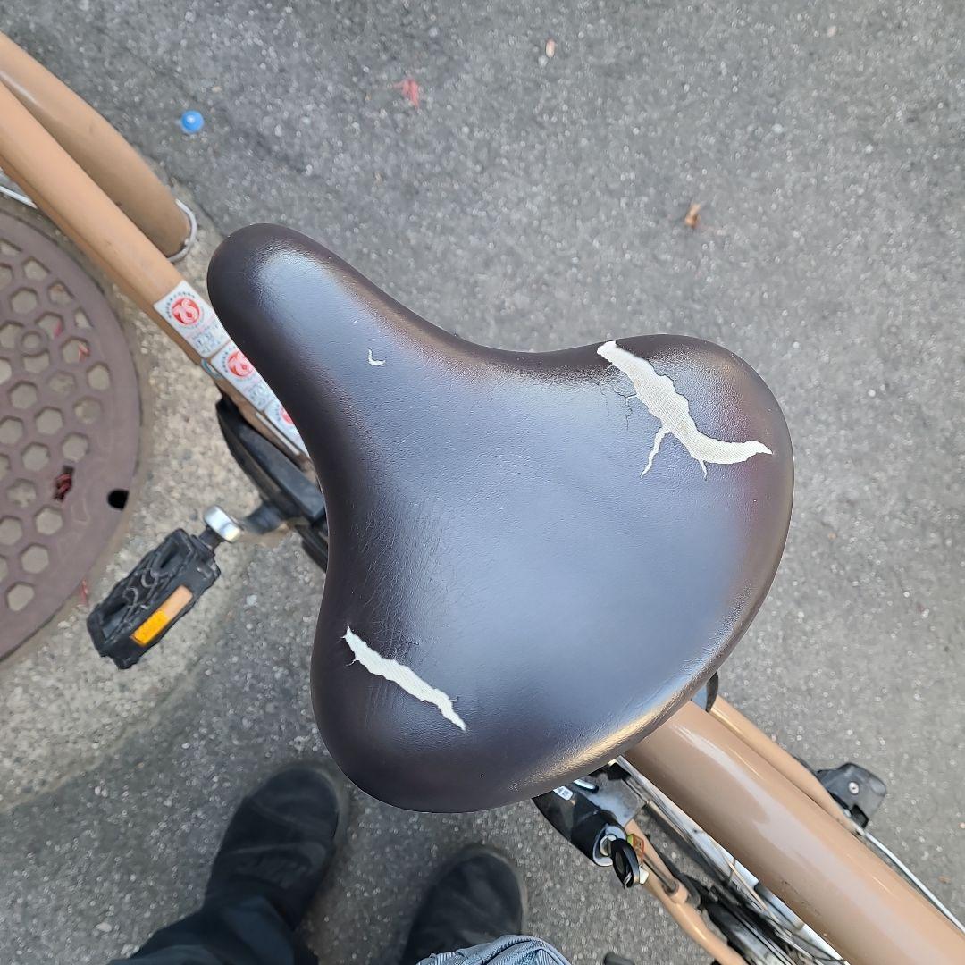 電動アシスト自転車 ベージュ 前カゴ付き