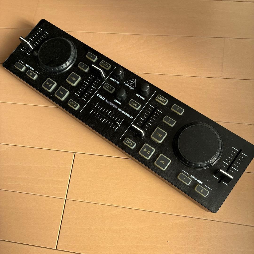 Behringer CMD MICRO MIDIコントローラー