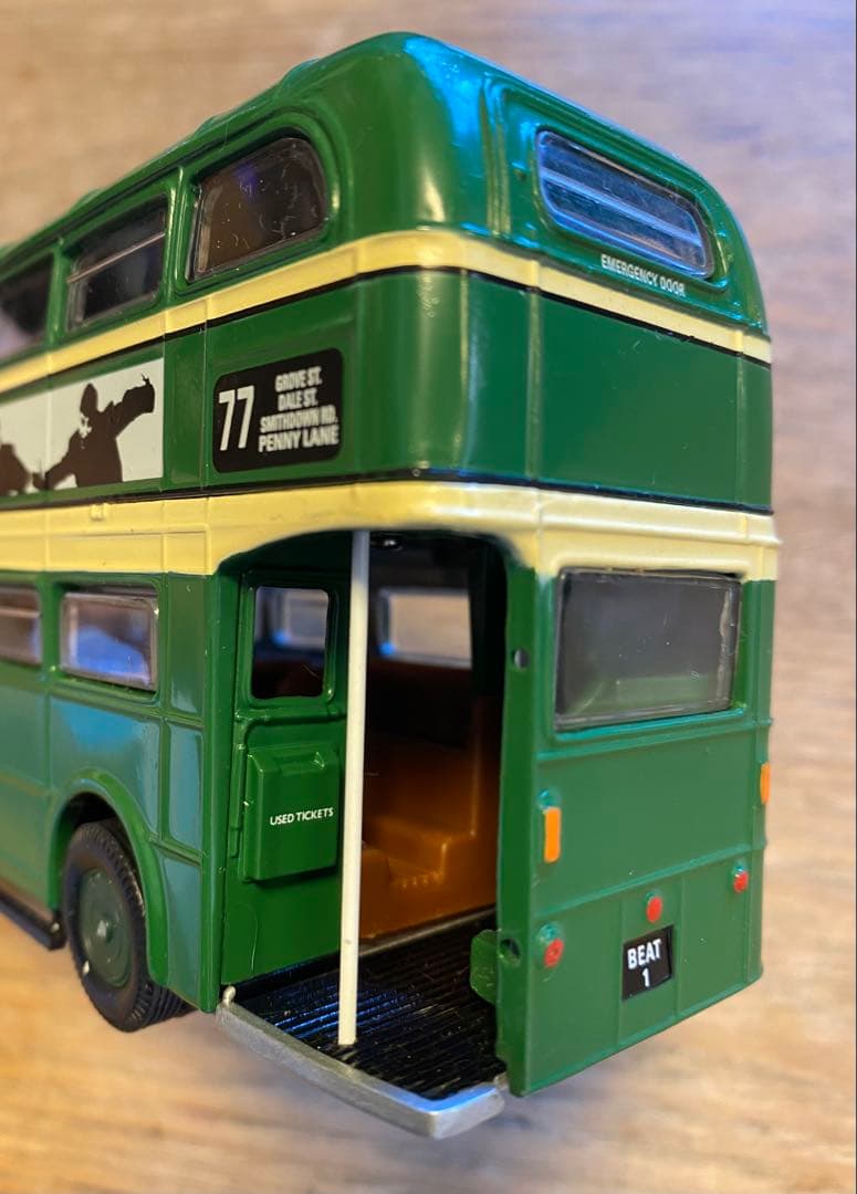 THE BEATLES COLLECTION ロンドンバス