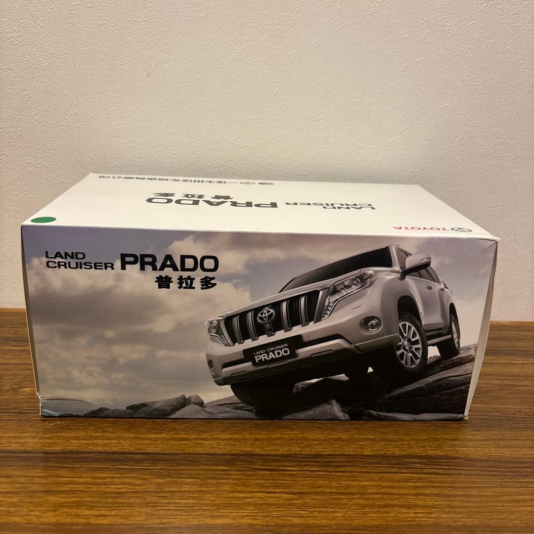 トヨタ ランドクルーザー プラド　1/18 モデルカー　美品