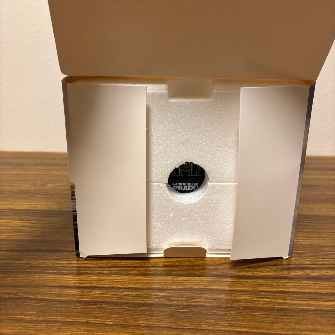 トヨタ ランドクルーザー プラド　1/18 モデルカー　美品