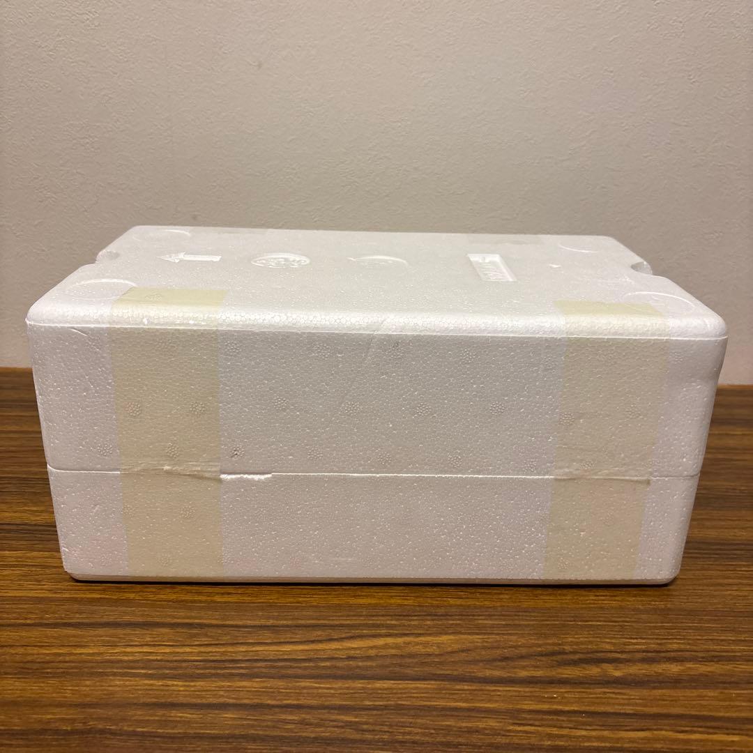 トヨタ ランドクルーザー プラド　1/18 モデルカー　美品