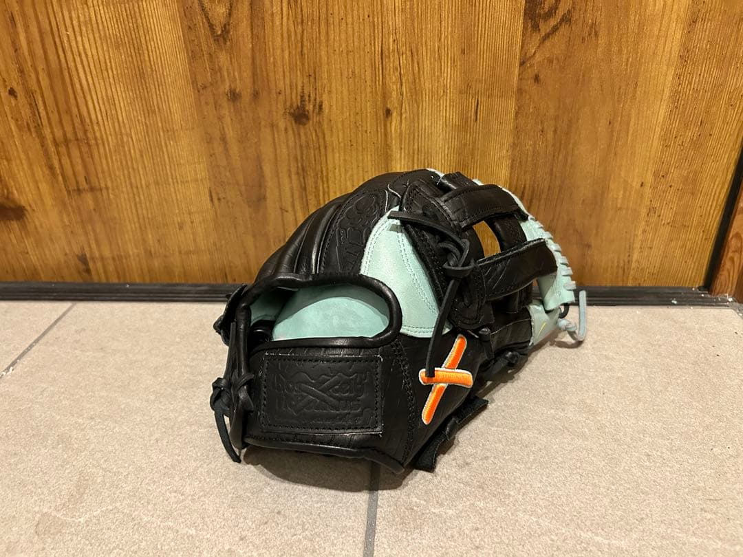 Absolutely Ridiculous 内野手 硬式用