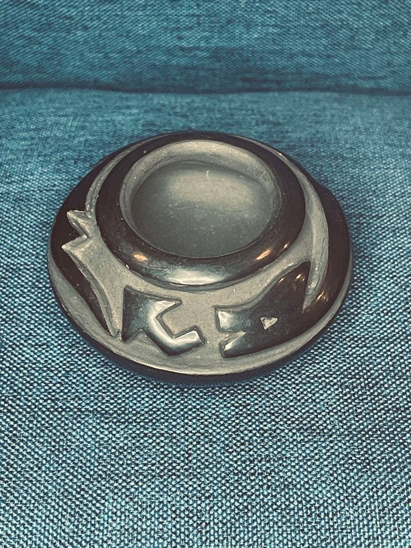 壺 黒壺 ポタリー ポピ ズニ ナバホ サンタクララ インディアン インディアン