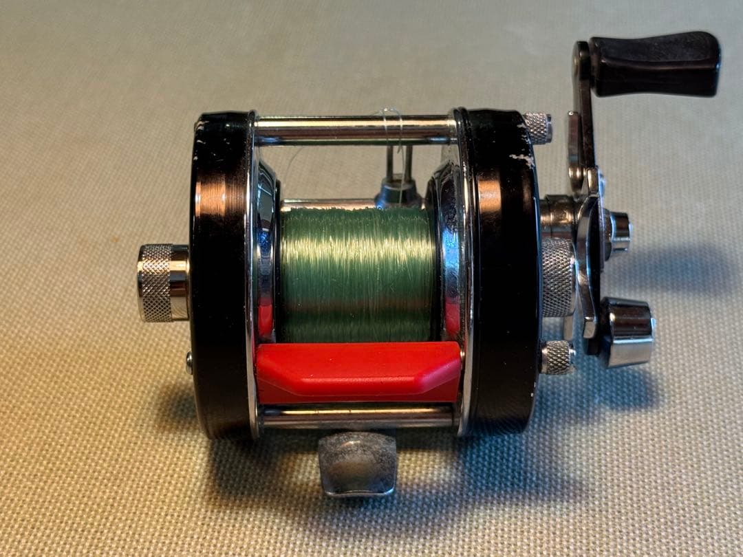 川*明様 Ambassadeur 5600C Black 赤ベロタイプ1977年