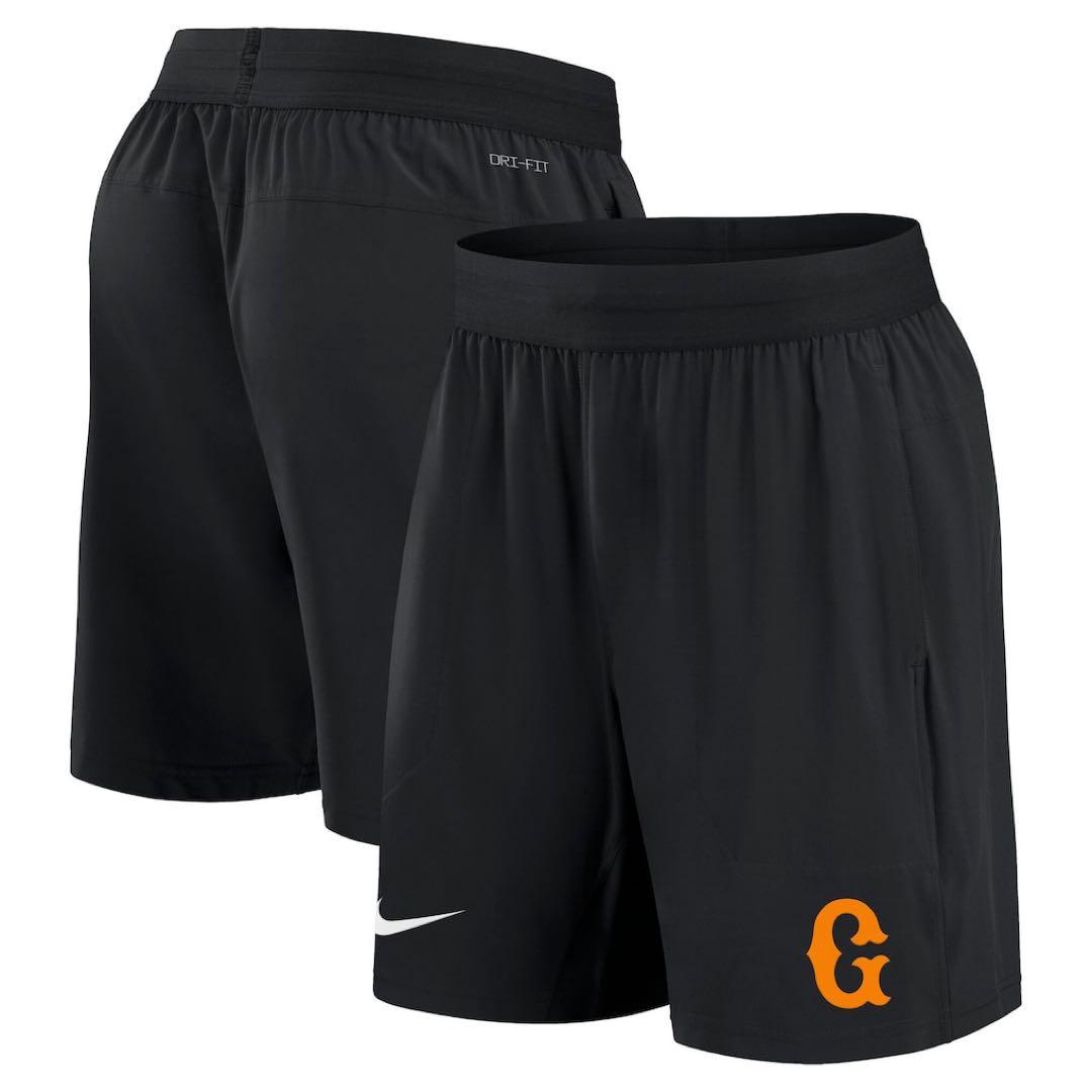 選手着用モデル　読売ジャイアンツ プラクティス ハイグレードTシャツ➕短パン