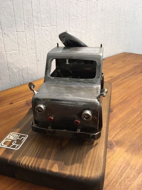 車とサーフボード