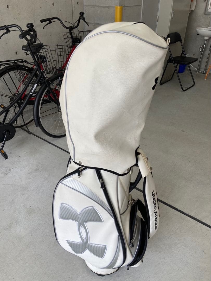 UNDER ARMOUR キャディバッグ ホワイト