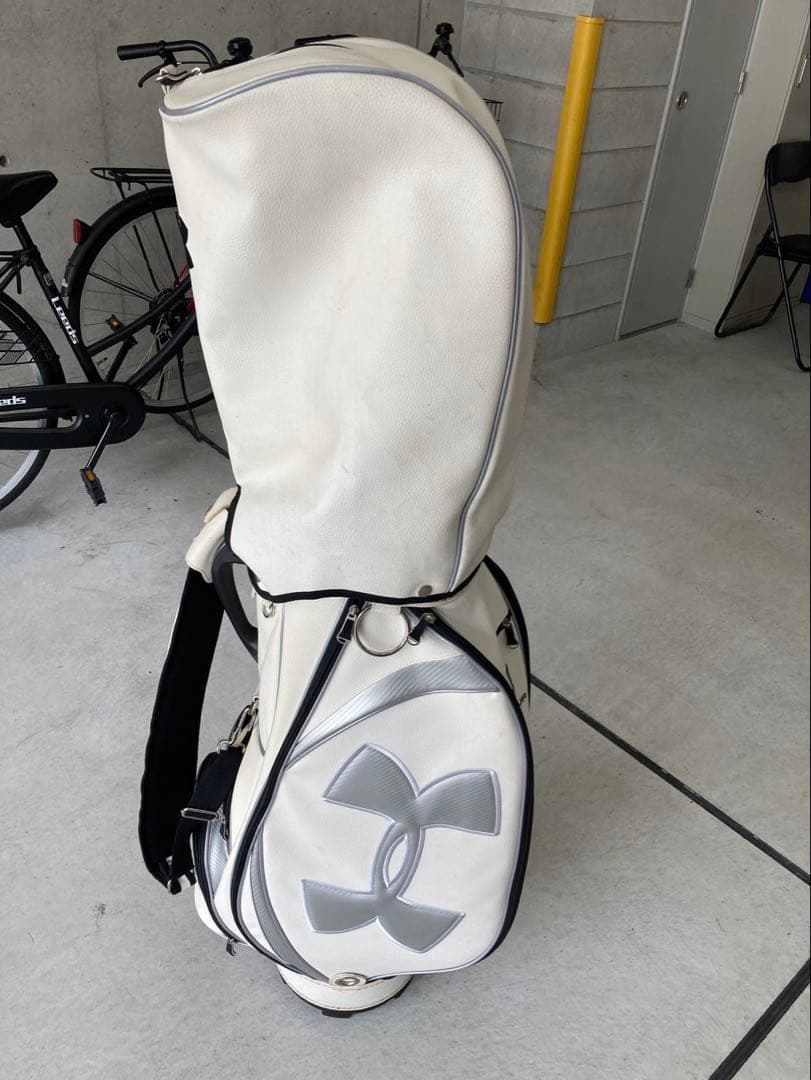 UNDER ARMOUR キャディバッグ ホワイト