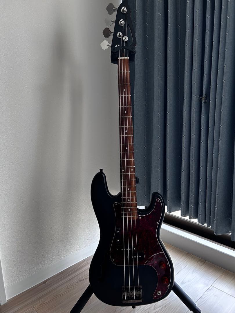 エレキベース 魔改造ベース　4弦　プレベ　セミホロウ・藍色塗装・増厚