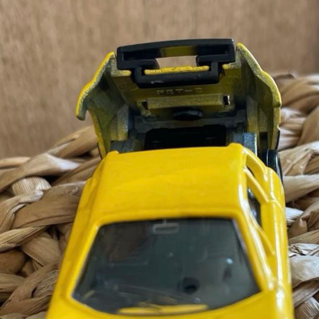 〈トミカ〉F57 フェラーリ　FERRARI BB 512 ミニカー