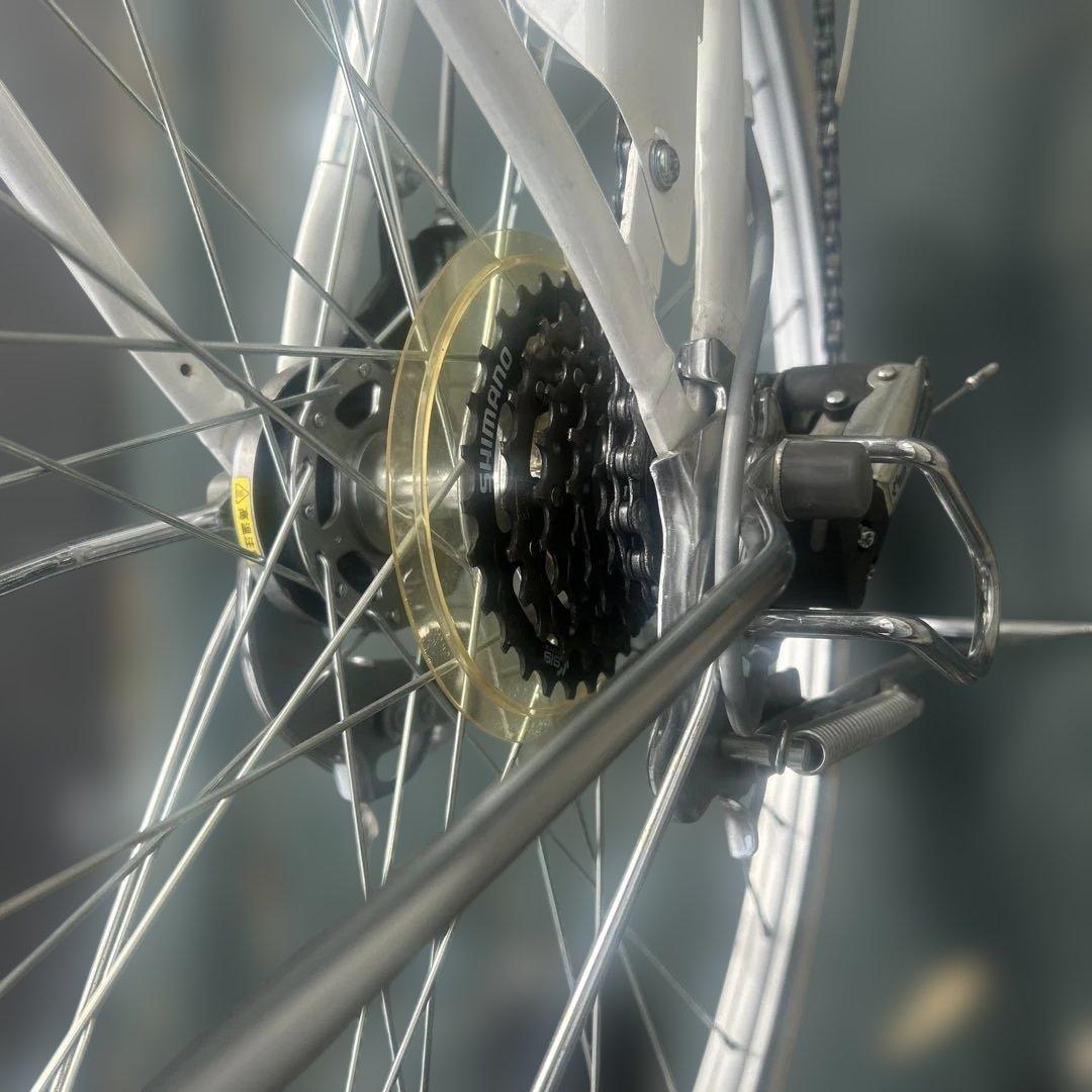 ブリヂストン CASU 27インチ 内装3段 シマノ 白