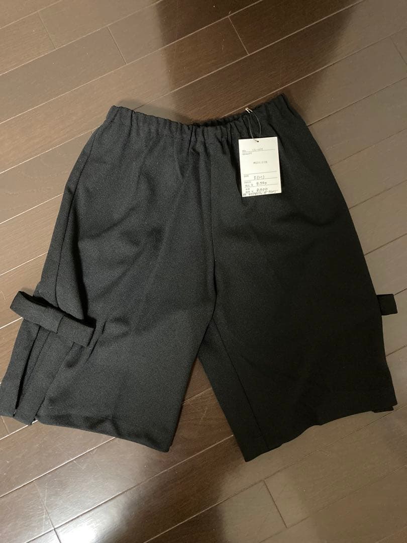 カプリシャスミー　capriciousmie サイドリボンバミューダパンツ