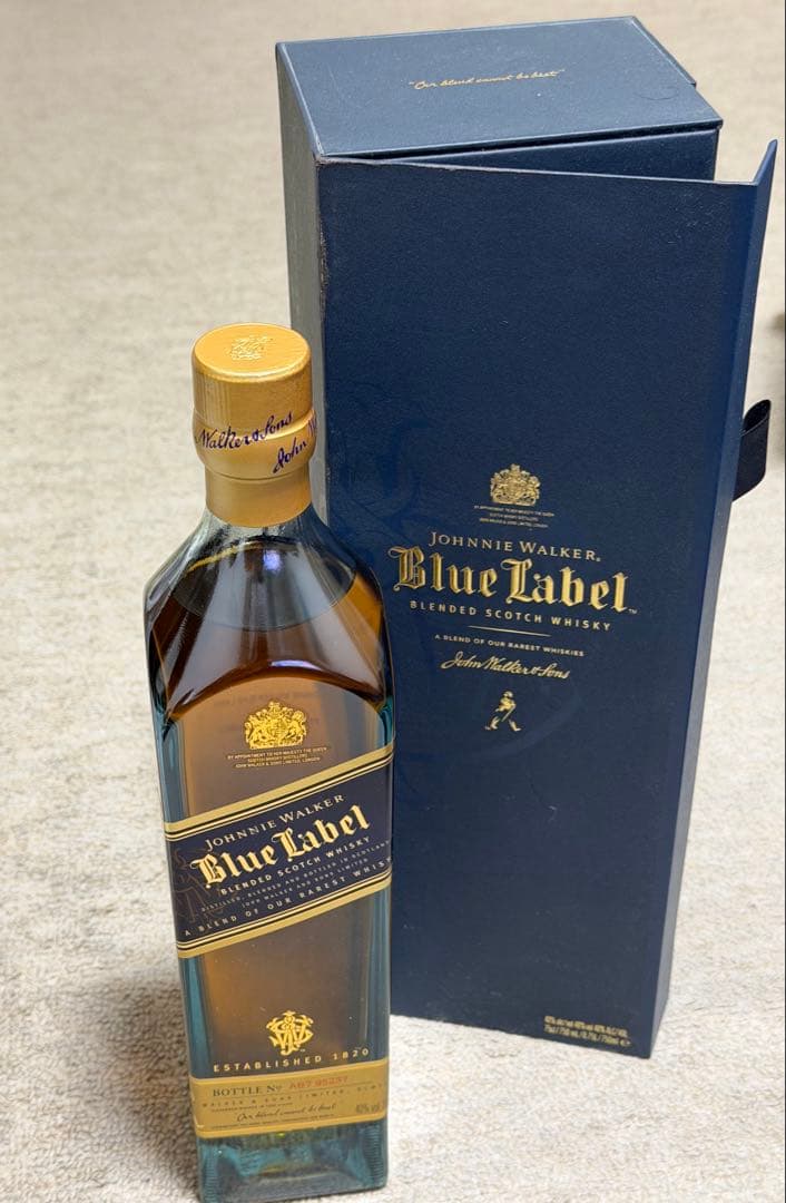 ジョニー・ウォーカー ブルーラベル　[新品、未開封]