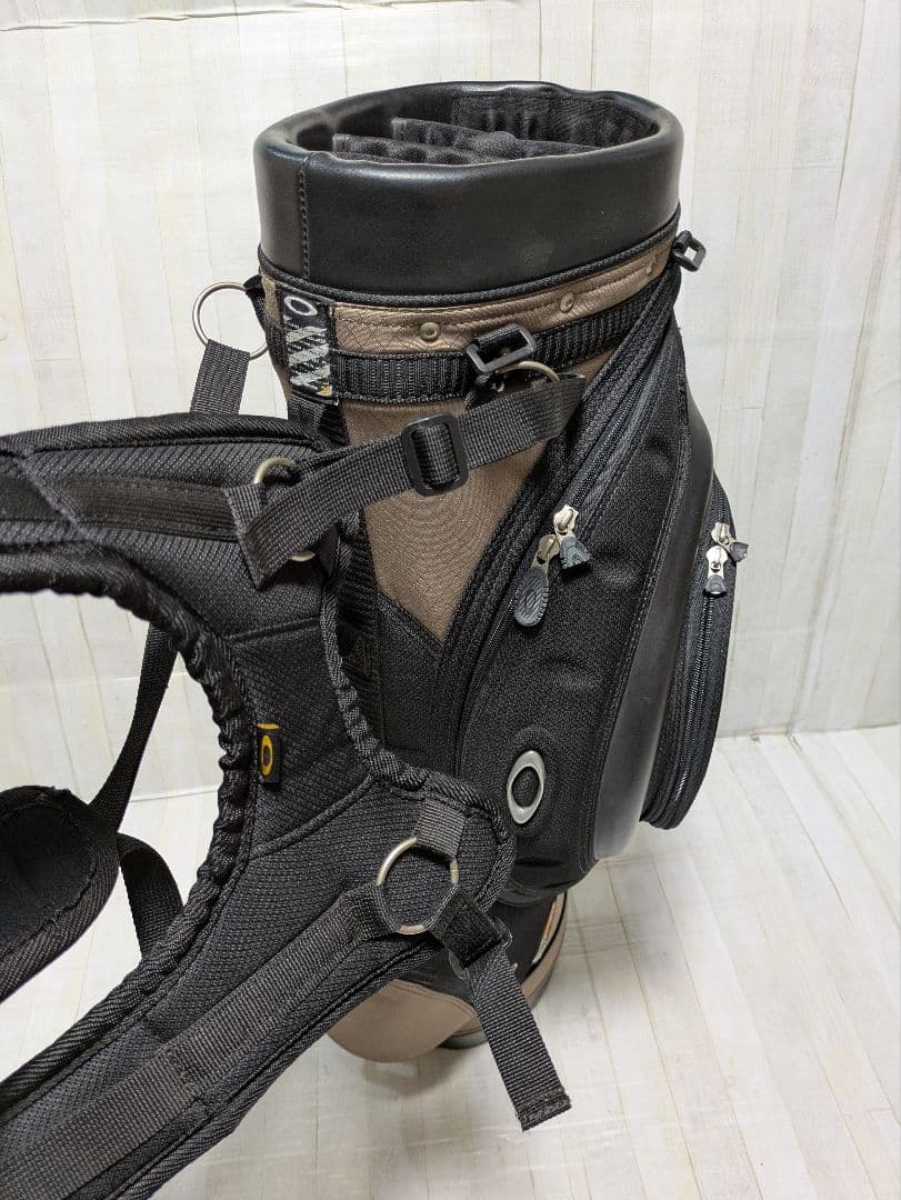 OAKLEY スタンド式キャディバック　オークリー　ゴルフバッグ
