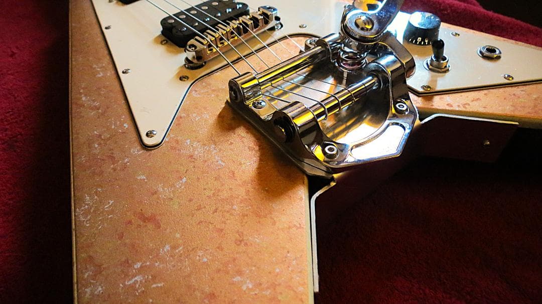 FGV　豪華仕様　オリジナル塗装　コイルタップBL　ビブラートUN　アルニコPU