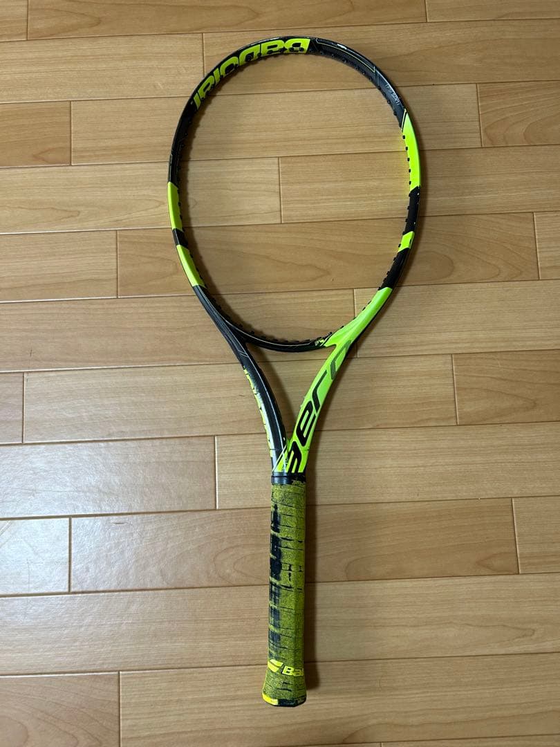 バボラ ピュアアエロ 2015年モデル テニスラケット