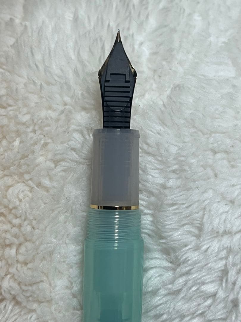 ☆限定 新品未使用 ノンブル ペパーミントティー 万年筆 ニブF 細字☆