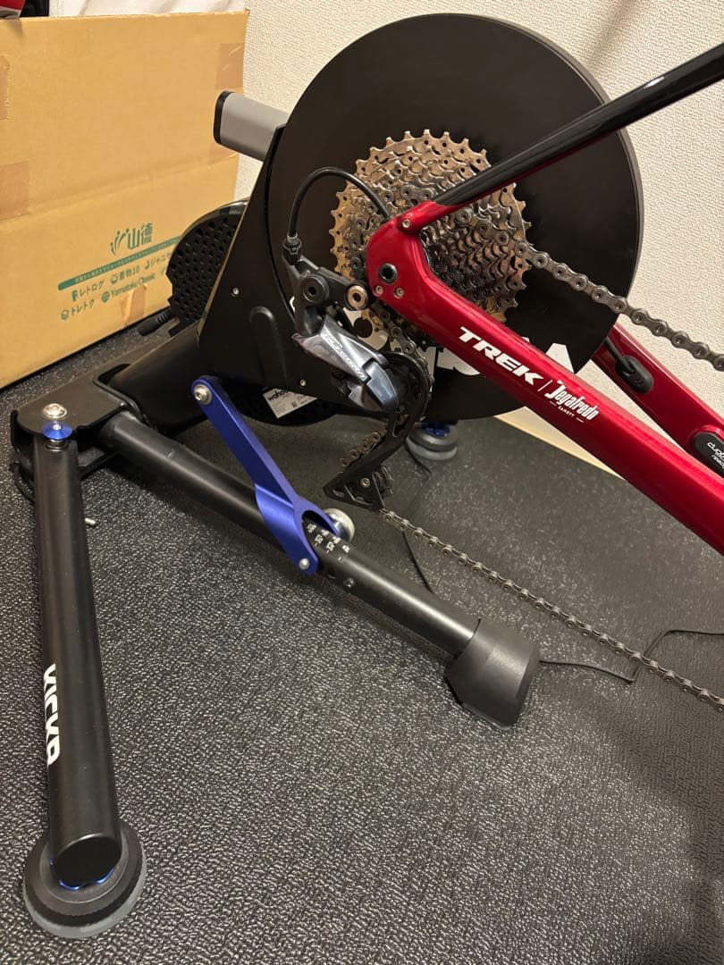 Wahoo KICKR V5 スマートバイクトレーナー