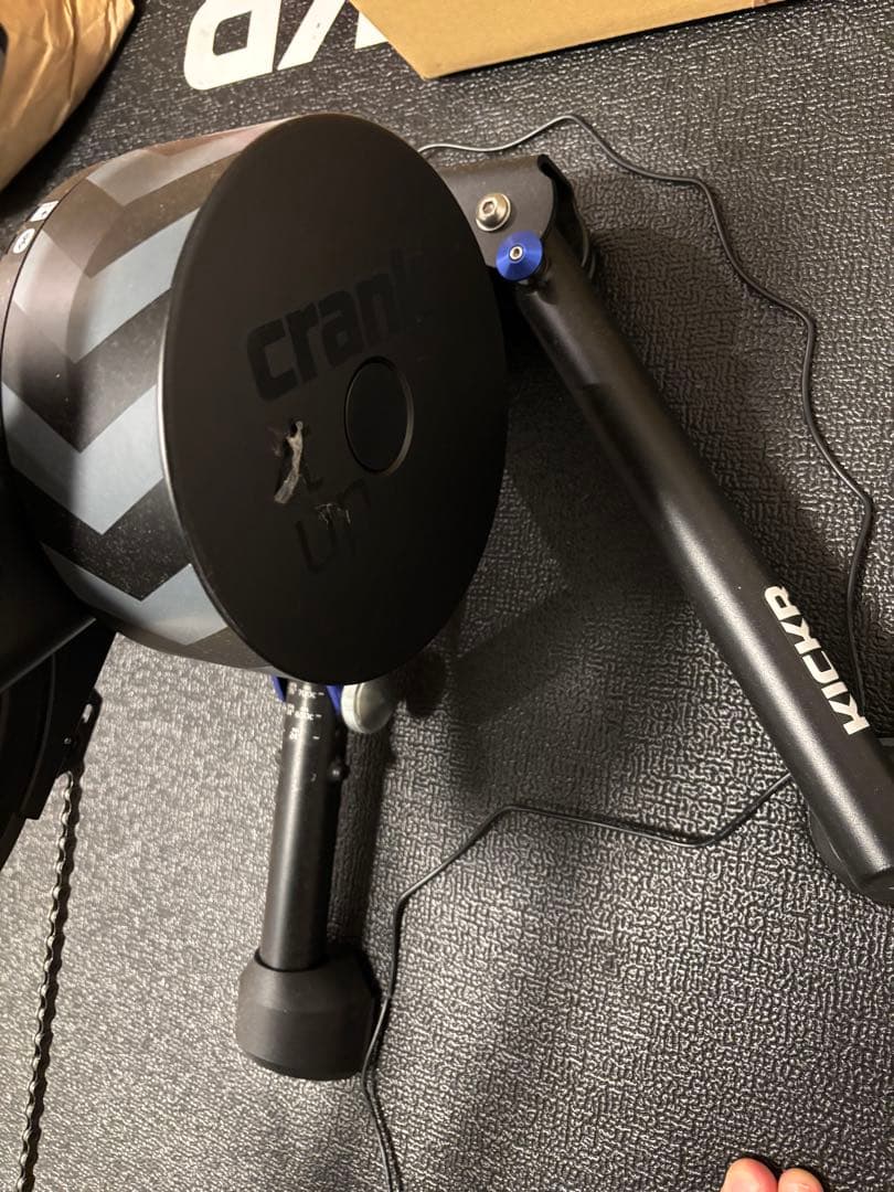 Wahoo KICKR V5 スマートバイクトレーナー