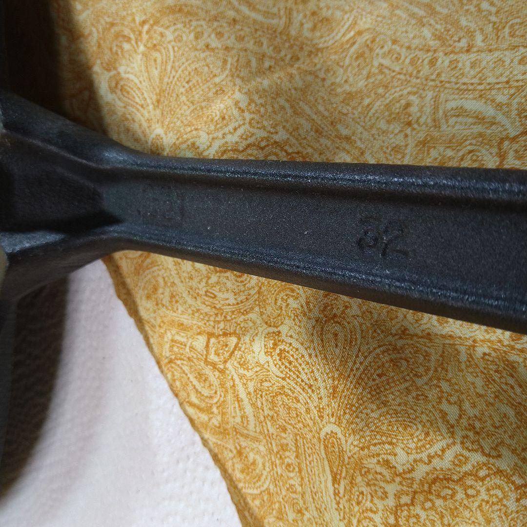 「LE CREUSET」鋳鉄 円形平グリルプレート Φ32cm