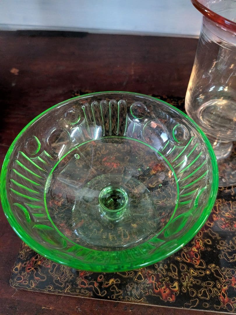 気泡たっぷり　古くてレトロな氷コップ　3点