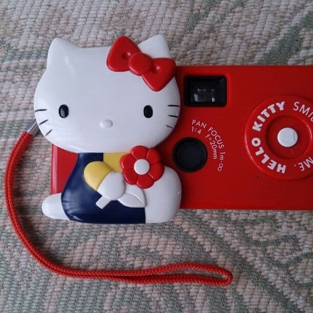 レア!!! ハローキティ アンテイークカメラ