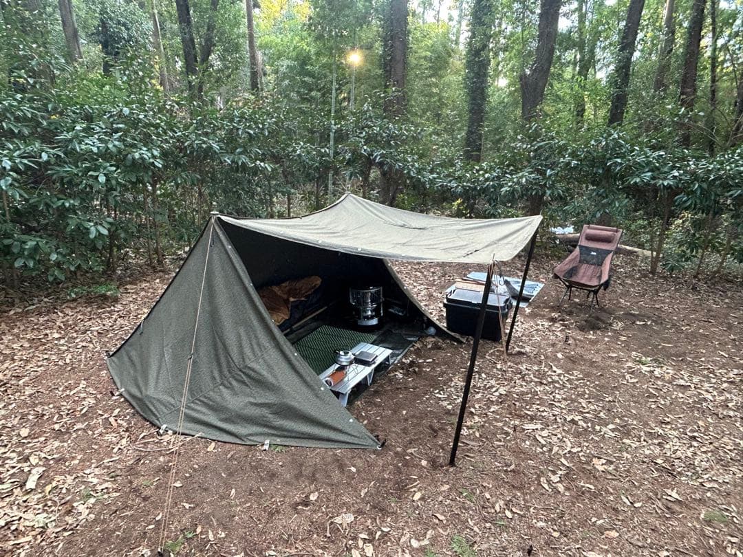 東ドイツ軍　レインドロップカモ　テント