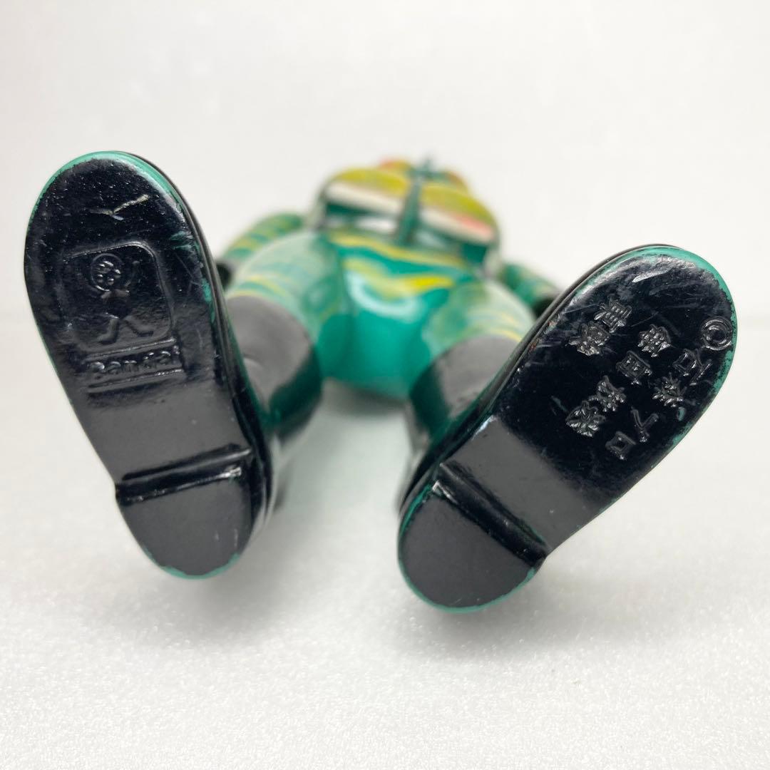 入手困難　激レア　旧バンダイ　仮面ライダー　アマゾン　ソフビ