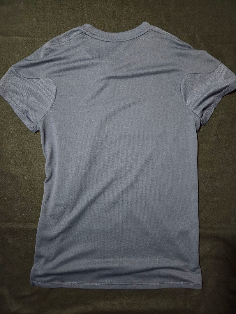 カ*ズ様 ナイキ Dri-FIT 2024全仏優勝 アルカラス着用 テニスウェア