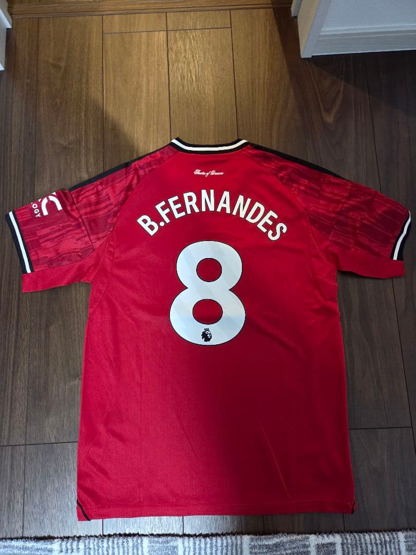 マンチェスターユナイテッド　ブルーノ·フェルナンデス　サッカー　ユニフォーム