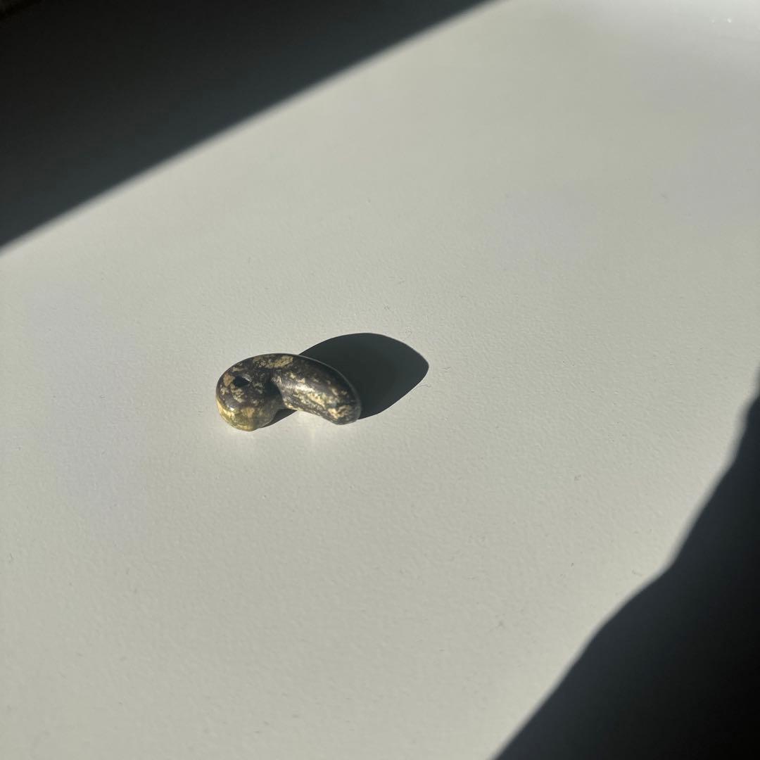 勾玉　ミリタリーカラー　迷彩色　カモフラ