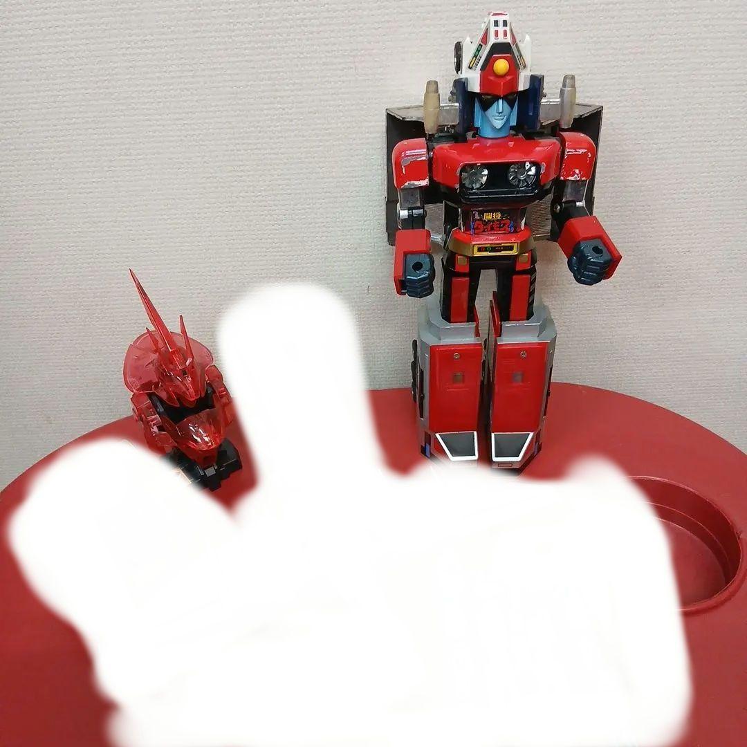 闘将ダイモス 超合金DX ポピー　メカゴジラ　ガンダム　ゴールドライタン