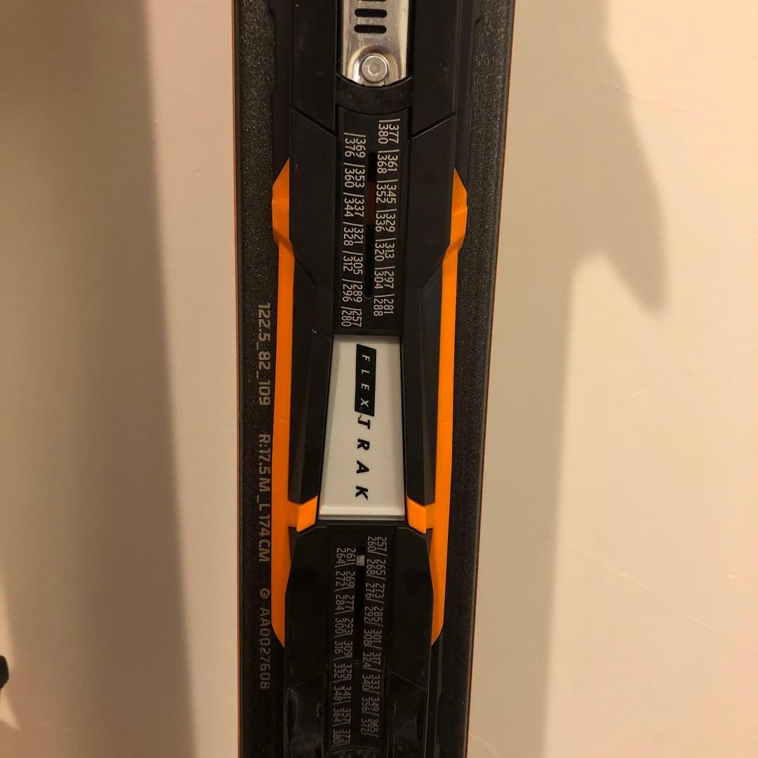 ATOMIC VANTAGE 82TI スキー板