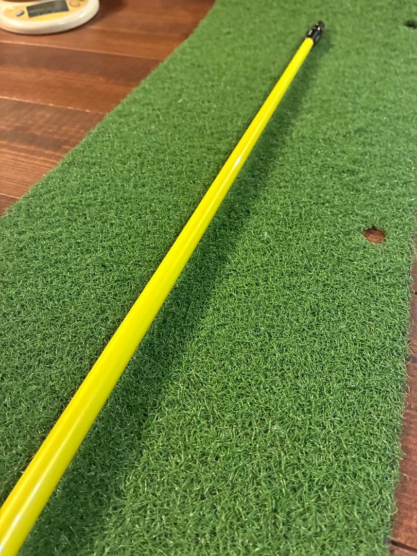 グリップ新品⭐️ATTAS 3⭐️テーラーメイド　ドライバー用シャフトシャフト