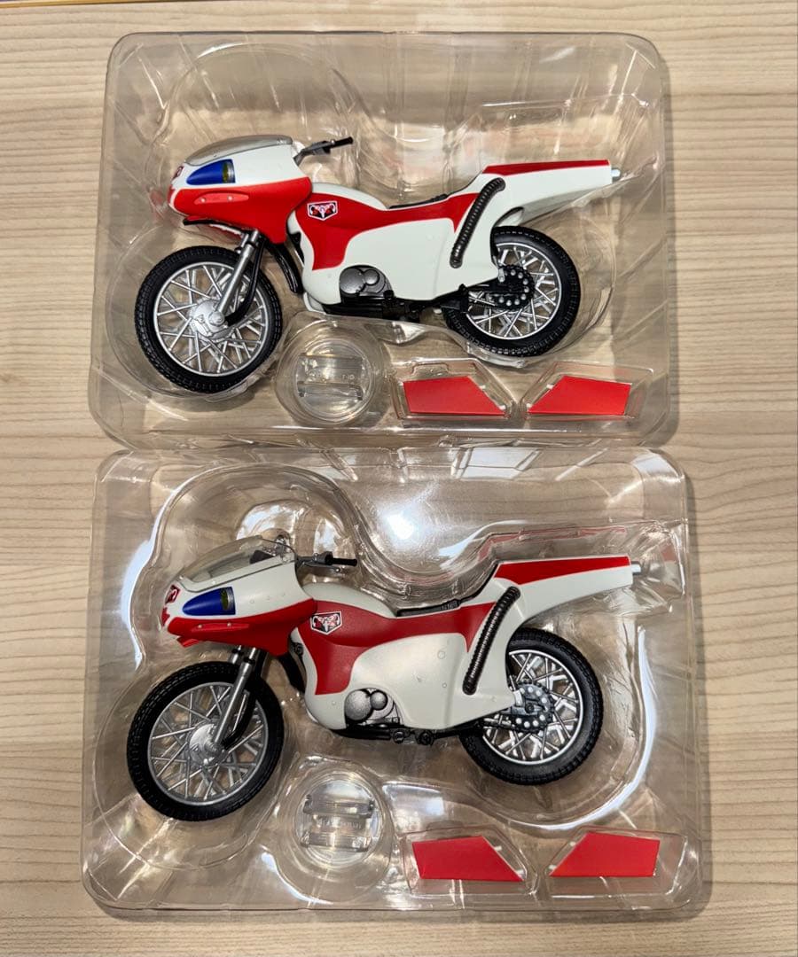 S.H.Figuarts仮面ライダー 新サイクロン号 2台