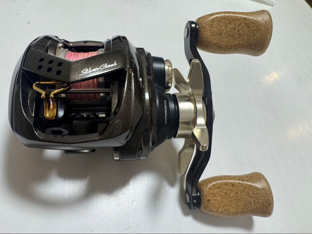 ダイワ シルバークリーク エア TW ストリームカスタム 左ハンドル