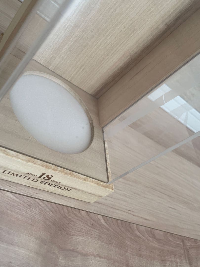 シングルモルト　山崎　ウィスキー　18年　リミテッドエディション　桐箱のみ