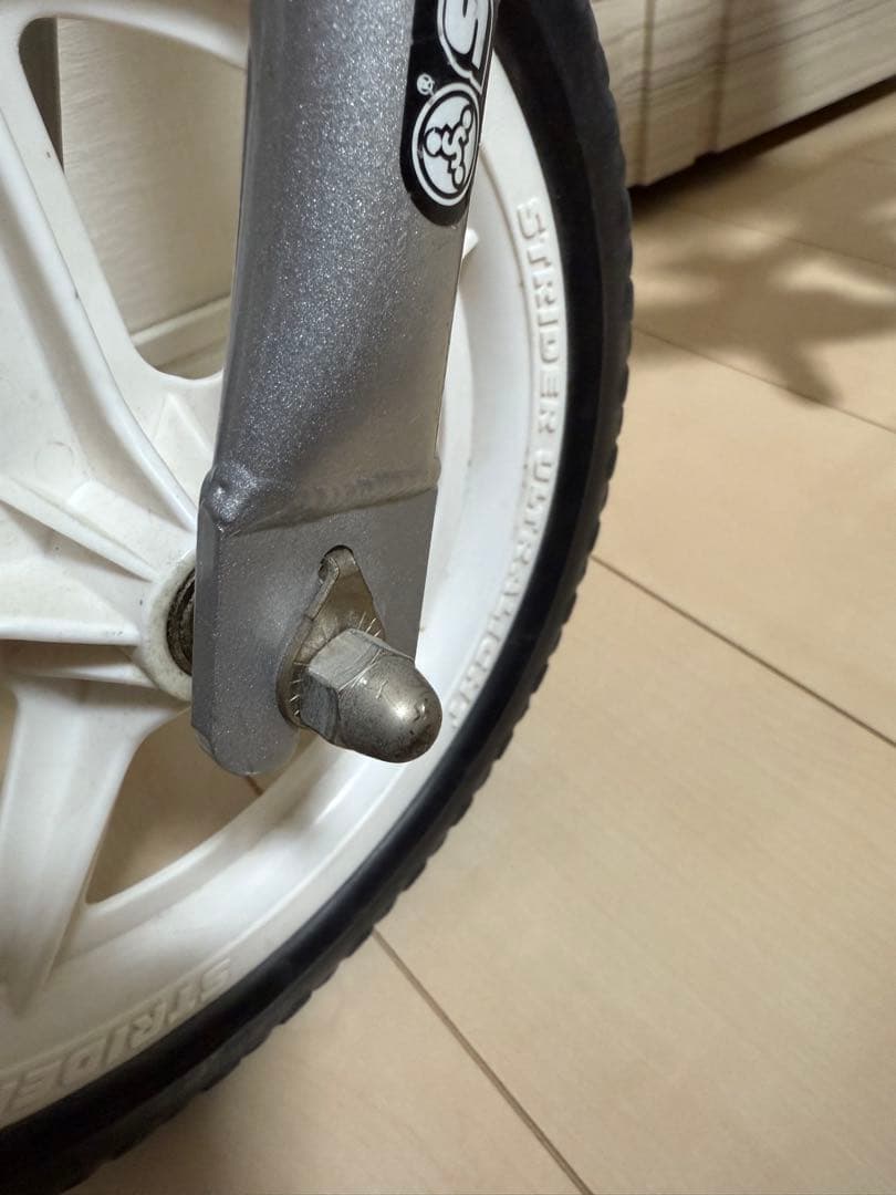 ストライダー 12Pro キッズ用ランニングバイク STRIDER PRO